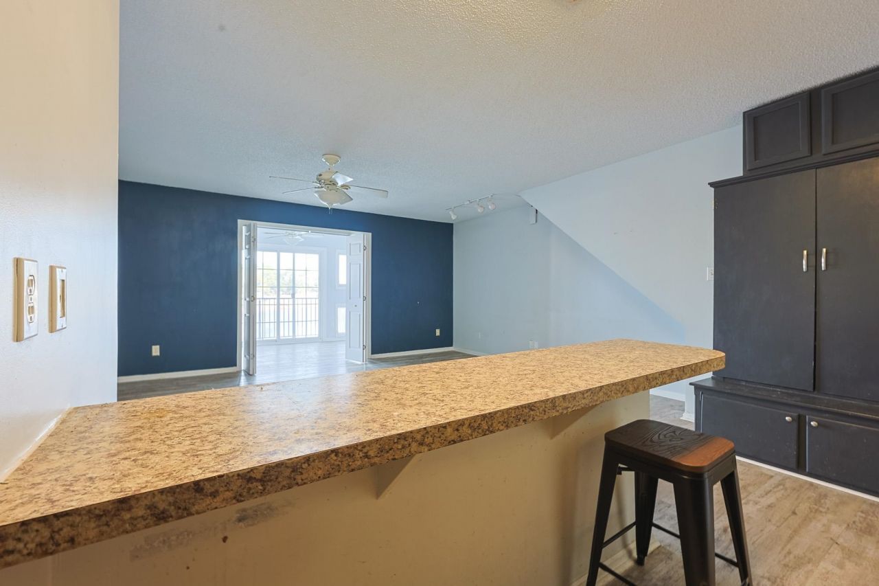 206 Double Eagle Dr. Photo 13