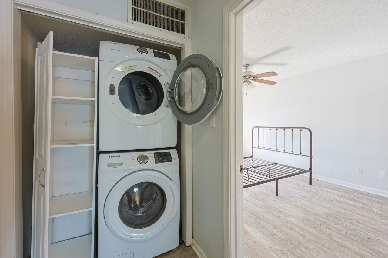 206 Double Eagle Dr. Photo 23