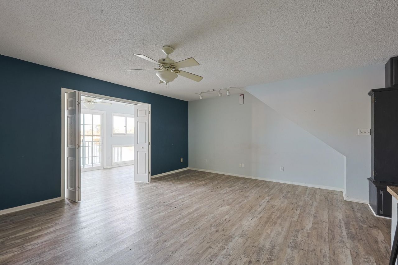 206 Double Eagle Dr. Photo 5