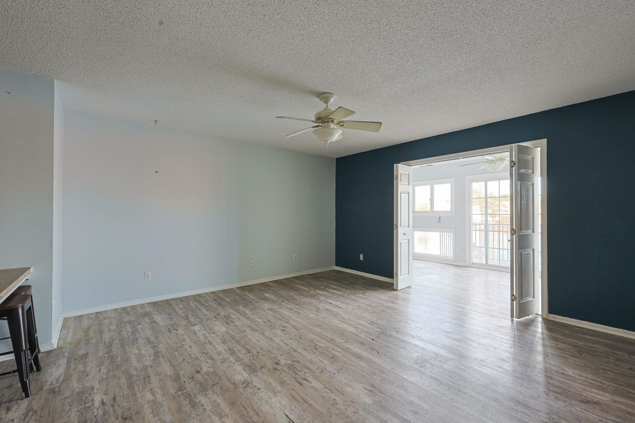 206 Double Eagle Dr. Photo 6