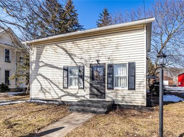 49 Maple Avenue , Cohocton, NY 14826