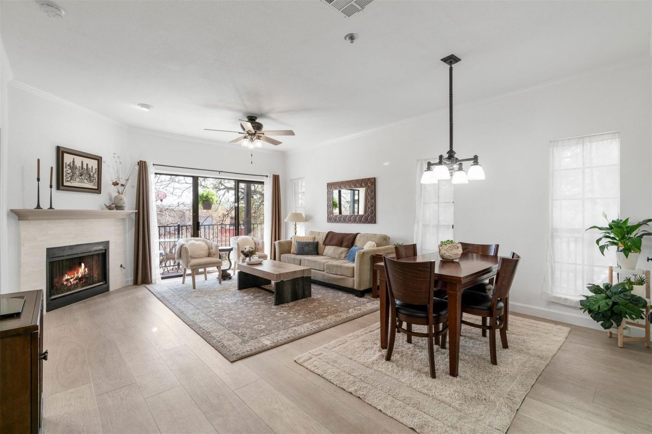 1741 Spyglass Dr, Unit 2-121, Austin, TX 78746 Main Photo