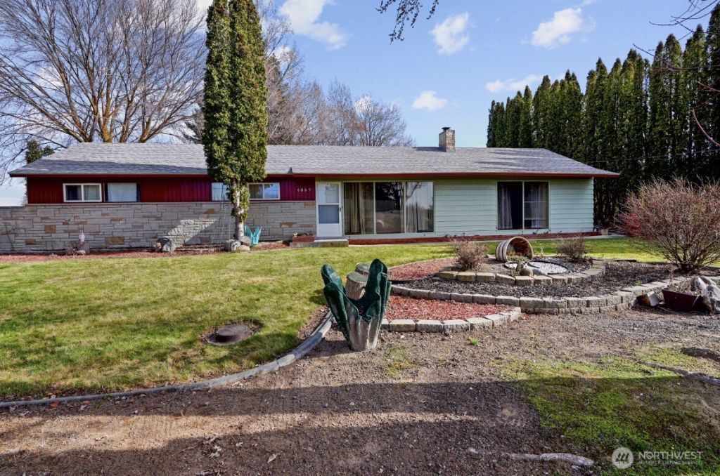 4059 NE Dunn Street, Moses Lake, WA 98837 Main Photo