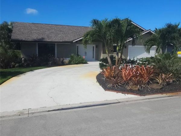 142 TORREY PINES POINT, NAPLES, FL 34113