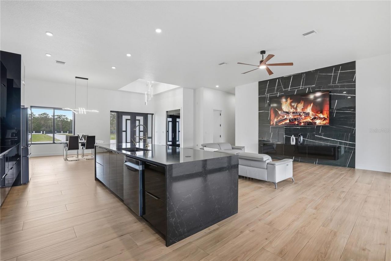 17736 Overstreet Lane, Spring Hill, FL 34610 Photo