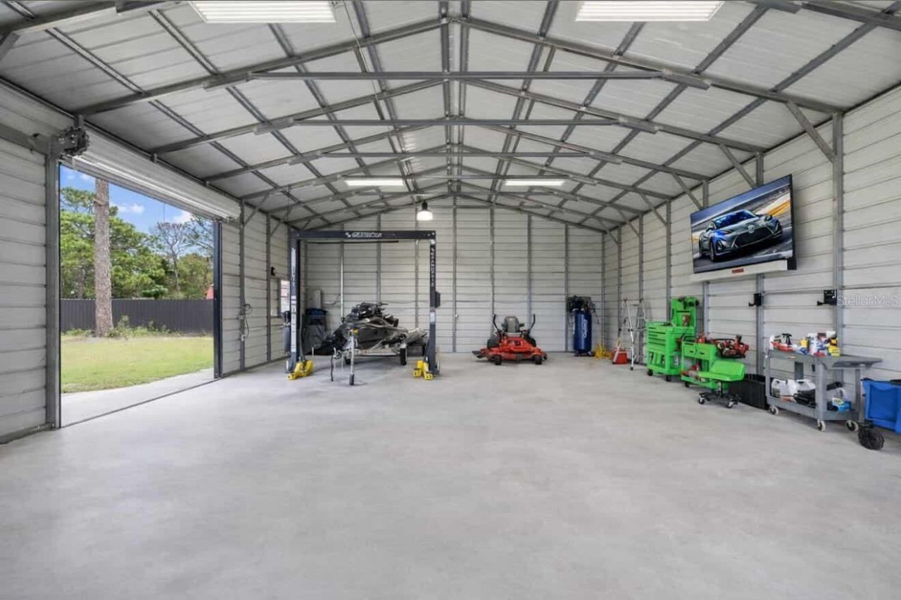 17736 Overstreet Lane, Spring Hill, FL 34610 Photo