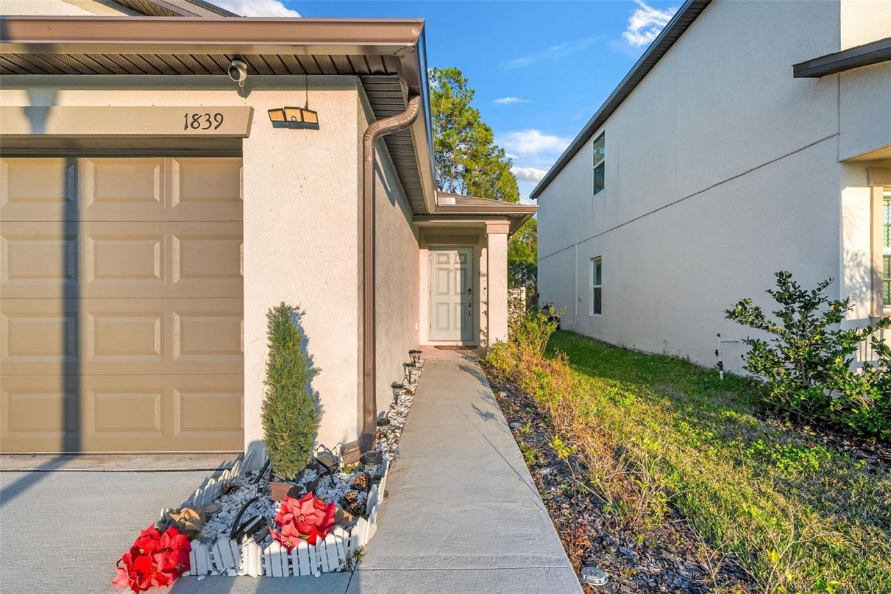 1839 Yellow Trail, Lakeland, FL 33801 Photo