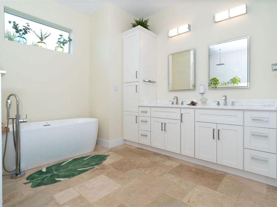 Property Image 59