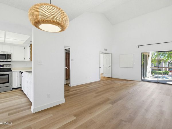 9550 N 94TH Place, Unit 223, Scottsdale, AZ 85258