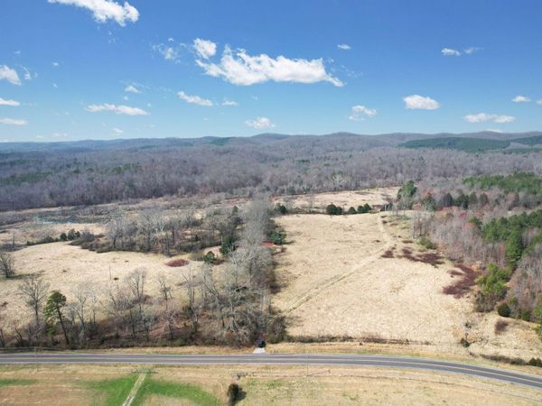 305 County Road 180, Athens, TN 37303