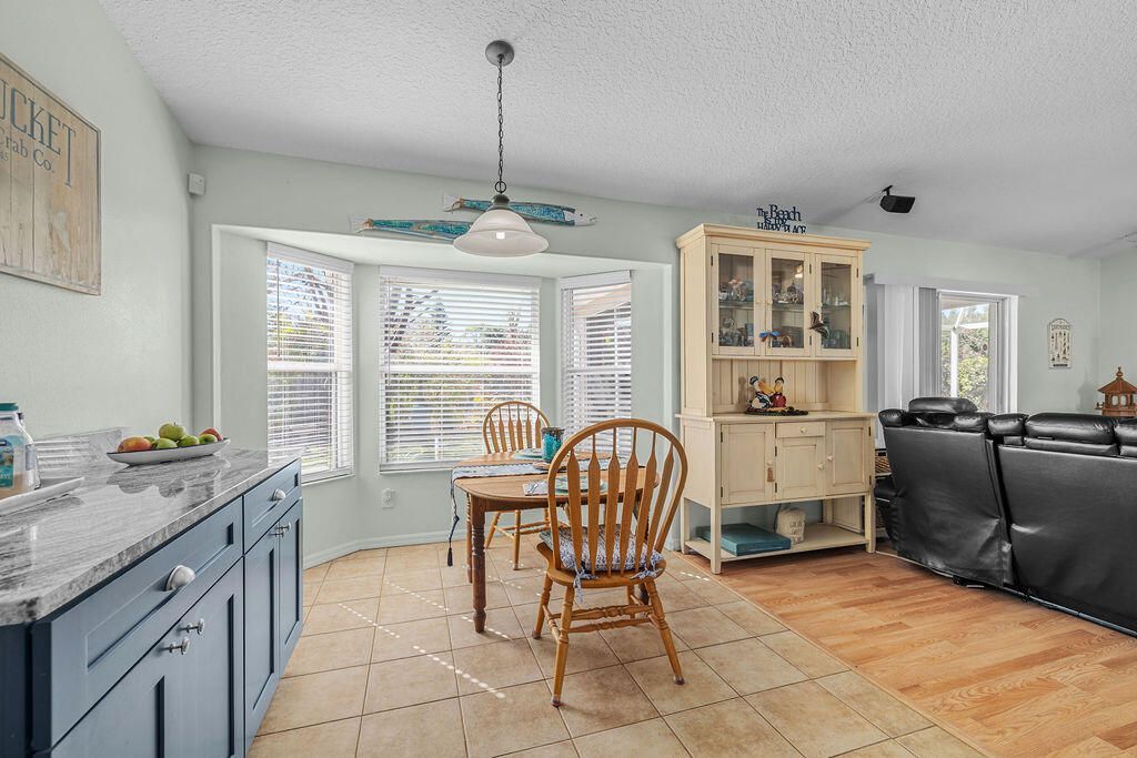 672 SW Paar Drive, Port Saint Lucie, FL 34953 Photo