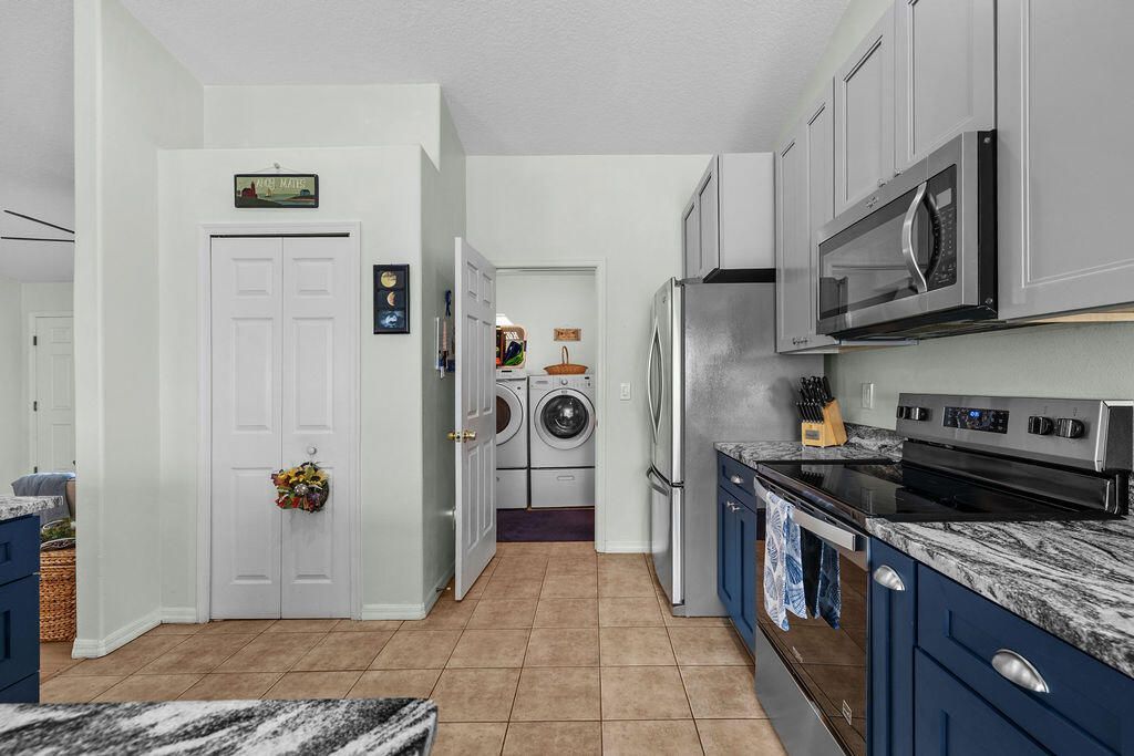 672 SW Paar Drive, Port Saint Lucie, FL 34953 Photo