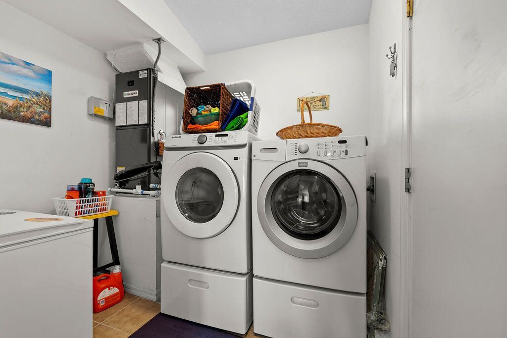 672 SW Paar Drive, Port Saint Lucie, FL 34953 Photo