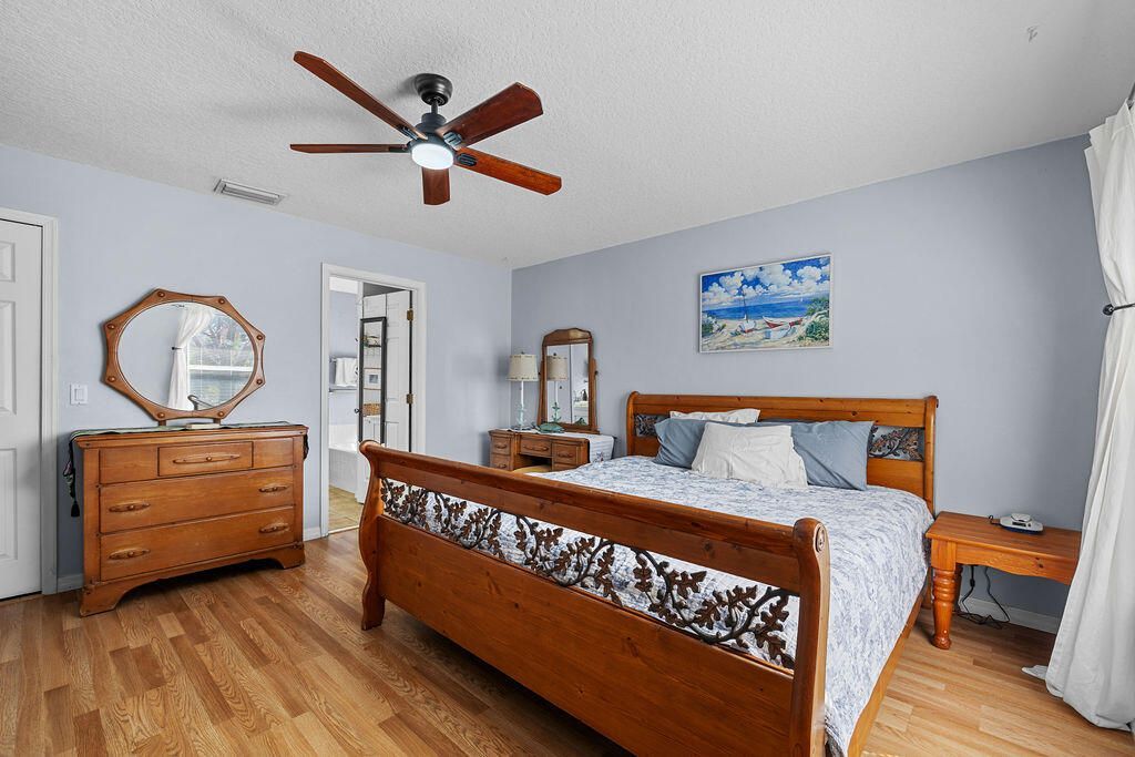 672 SW Paar Drive, Port Saint Lucie, FL 34953 Photo