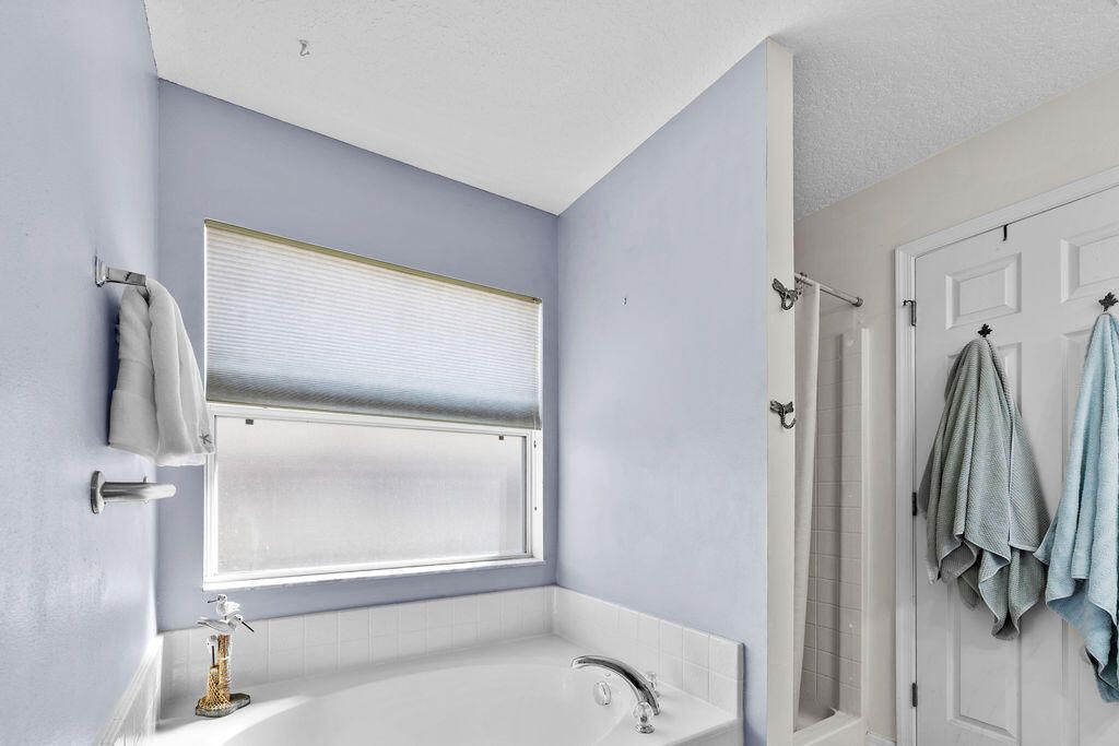 672 SW Paar Drive, Port Saint Lucie, FL 34953 Photo