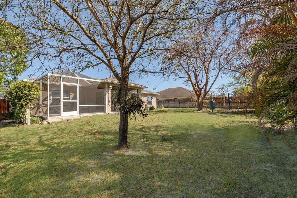 672 SW Paar Drive, Port Saint Lucie, FL 34953 Photo