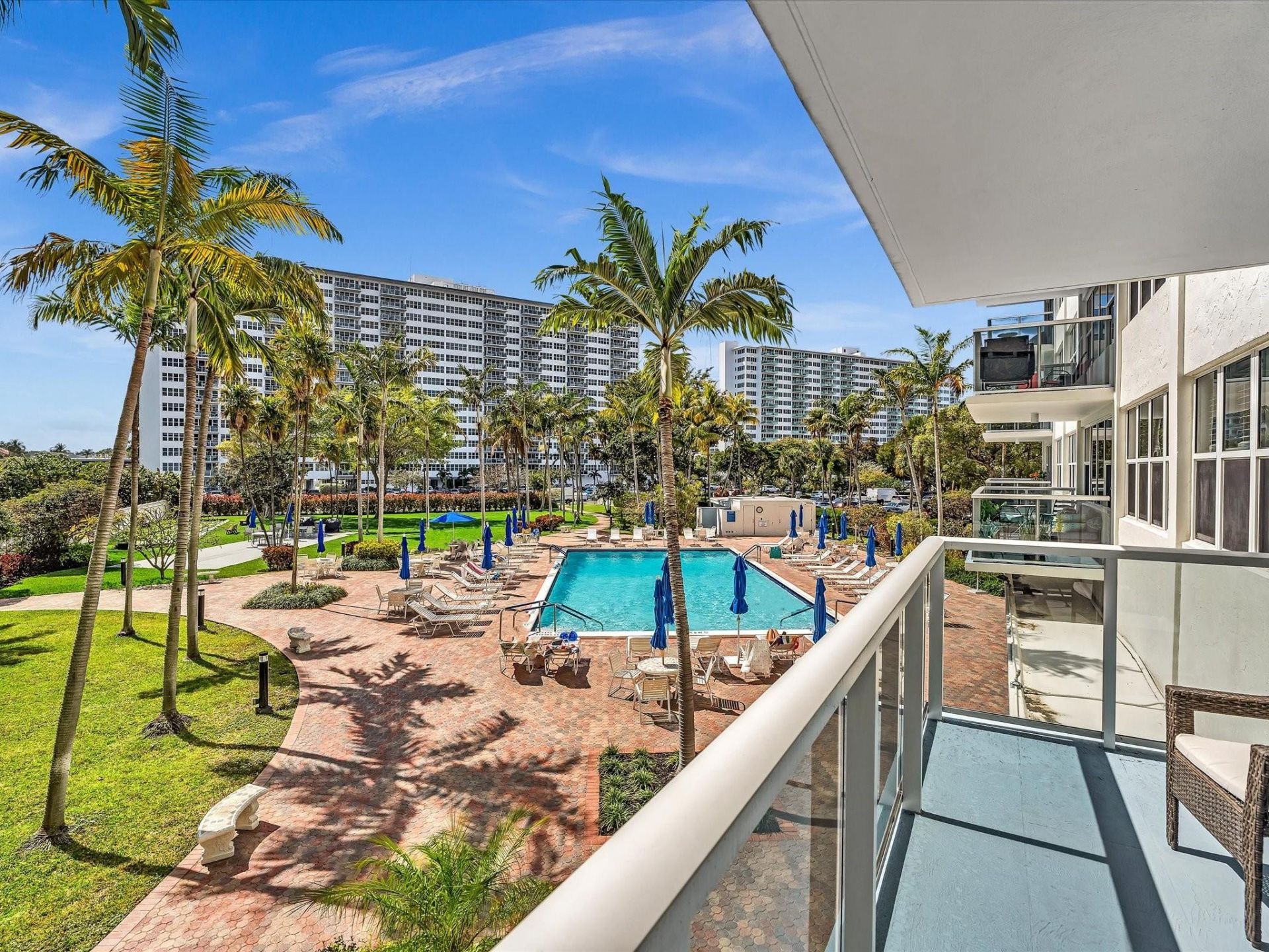3300 NE 36th Street, Unit 220, Fort Lauderdale, FL 33308 Photo