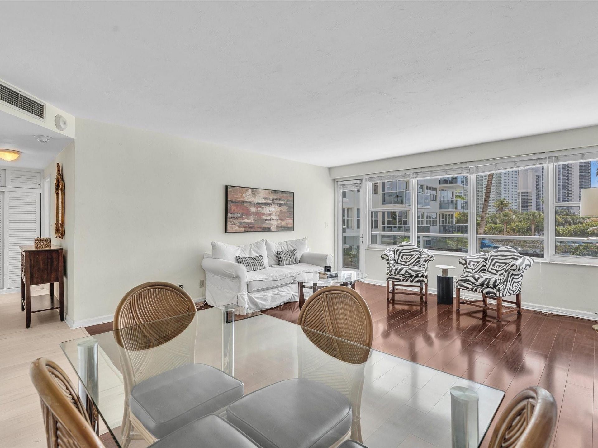 3300 NE 36th Street, Unit 220, Fort Lauderdale, FL 33308 Photo