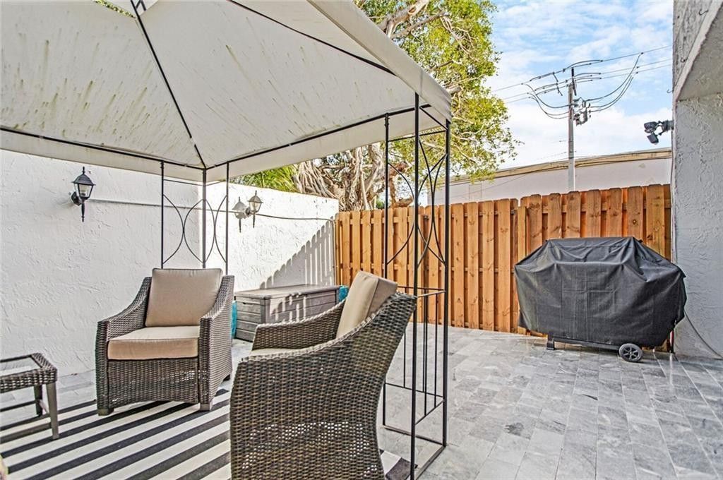 801 SE 16th Court, Unit 14, Fort Lauderdale, FL 33316 Photo