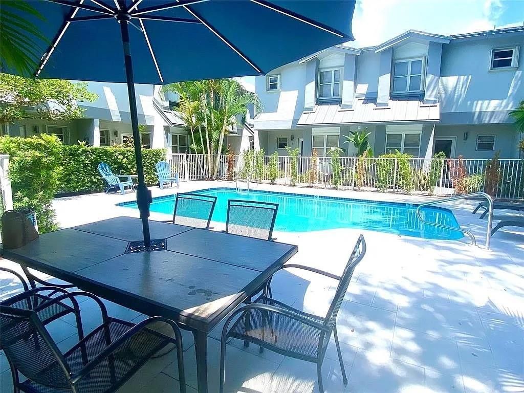 801 SE 16th Court, Unit 14, Fort Lauderdale, FL 33316 Photo