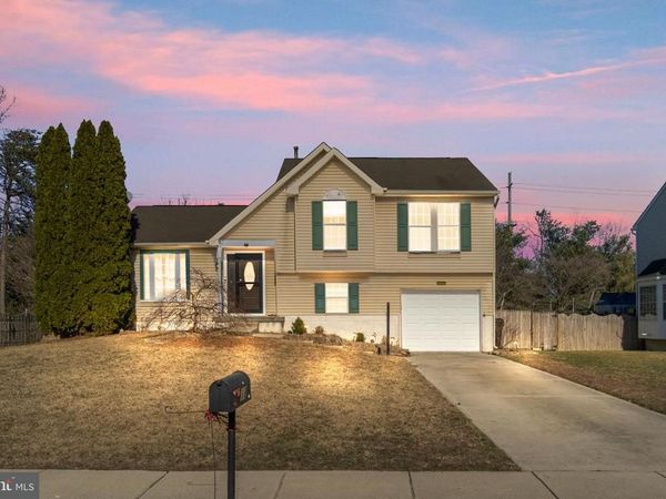 18 ROSALIND CIRCLE, SICKLERVILLE, NJ 08081