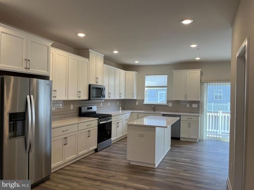 40 Anderson Drive, Bridgeport, PA 19405 Main Photo