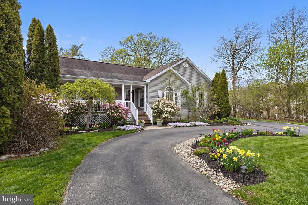 6 Cedar Street, Barnegat, NJ 08005 Main Photo