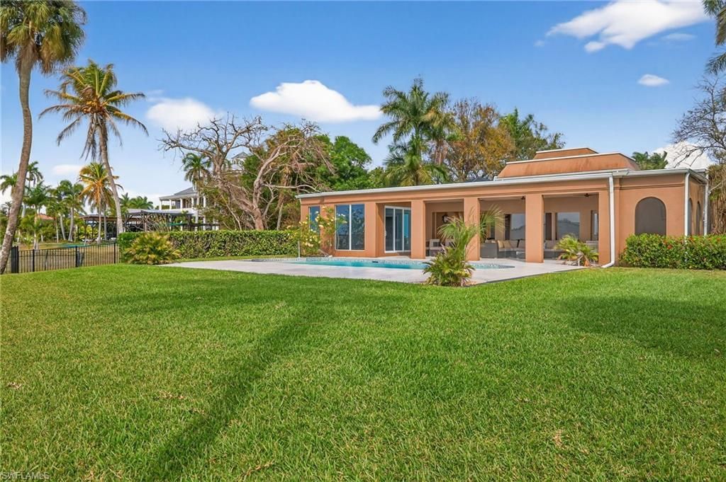 19 George Town, Fort Myers, FL 33919 Photo