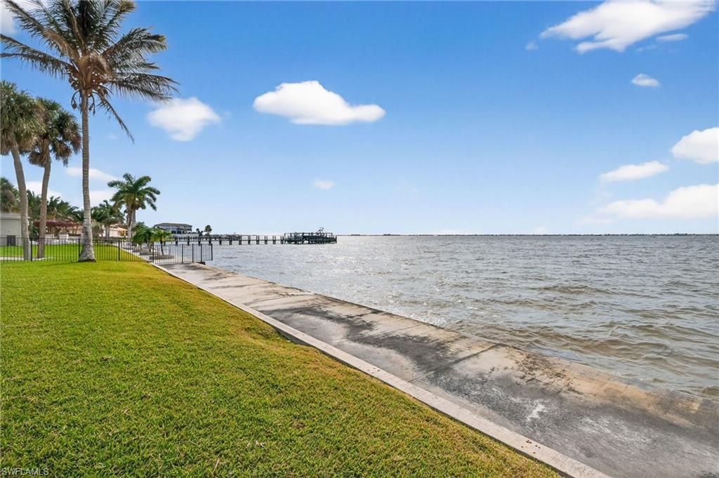 19 George Town, Fort Myers, FL 33919 Photo