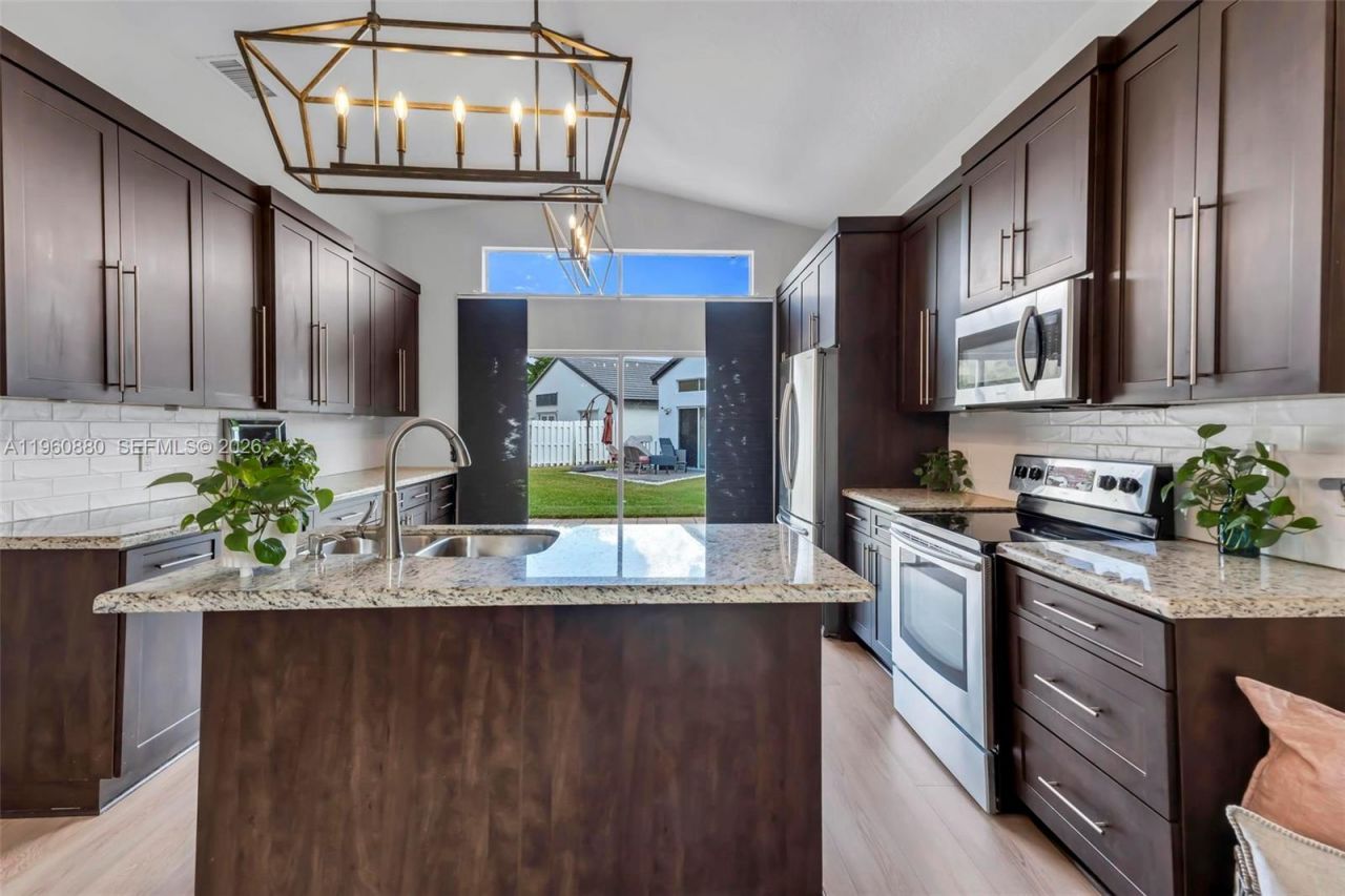 2627 SW 177th Ave , Miramar, FL 33029 Photo