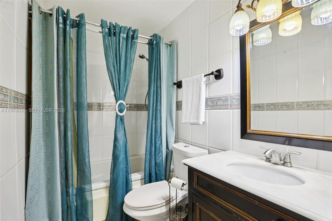 3398 NW 212th St , Miami Gardens, FL 33056 Photo