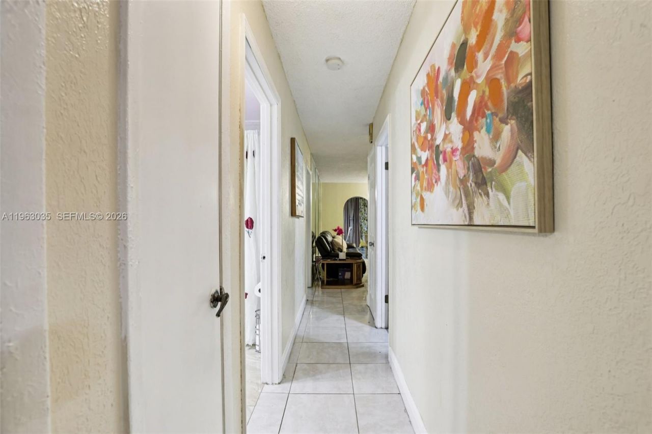 3398 NW 212th St, Miami Gardens, FL 33056 Photo