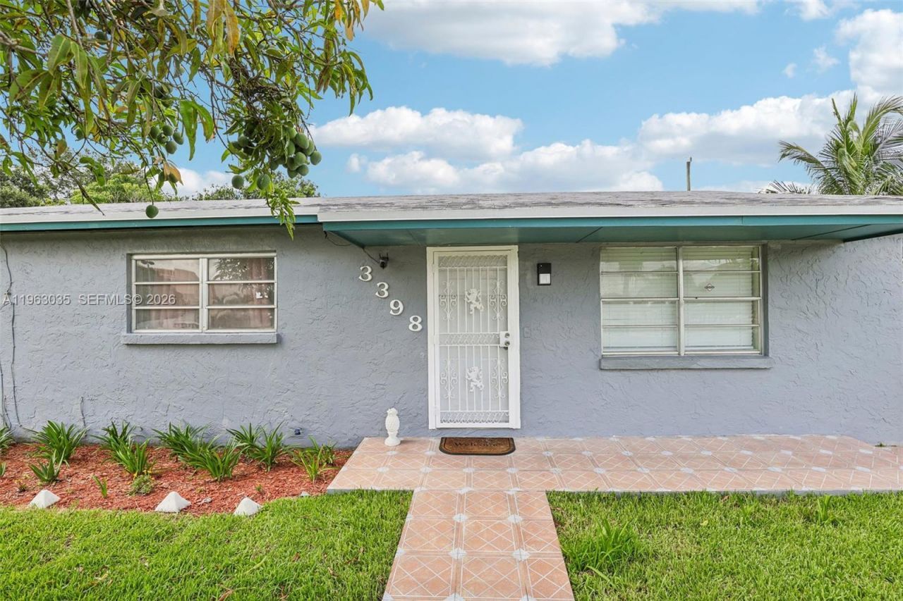 3398 NW 212th St, Miami Gardens, FL 33056 Photo
