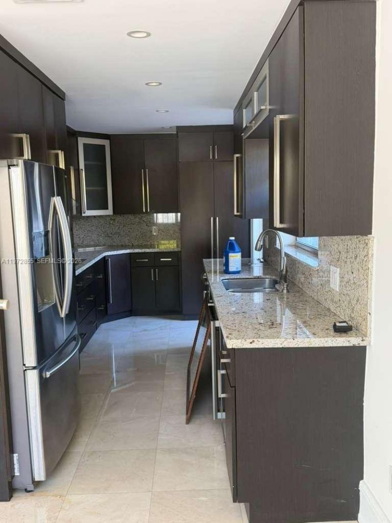 2954 SW 25th Ter, Miami, FL 33133 Photo