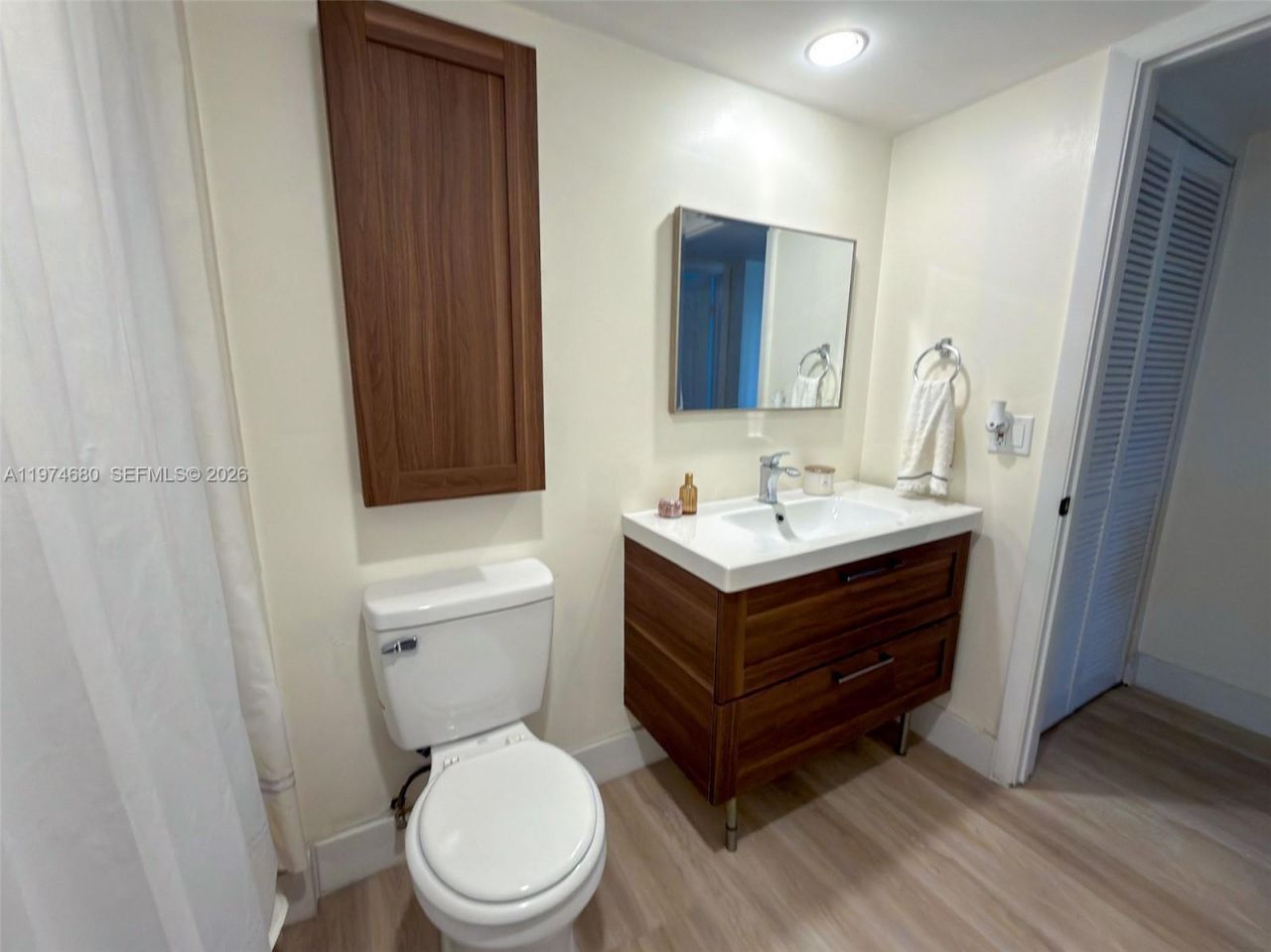 1709 Whitehall Dr, Unit 405, Davie, FL 33324 Photo