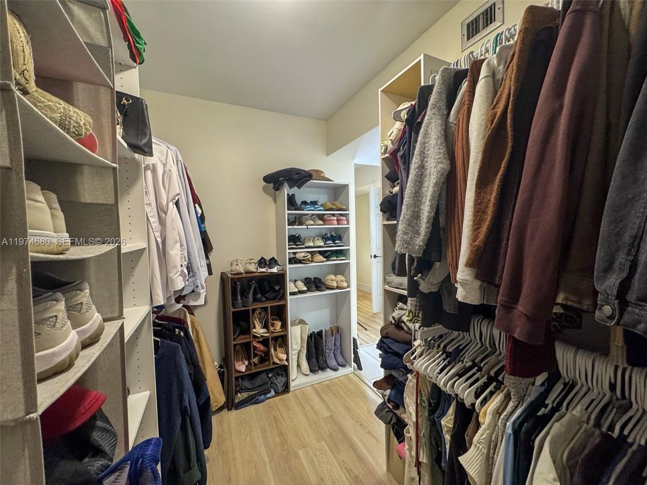 1709 Whitehall Dr, Unit 405, Davie, FL 33324 Photo