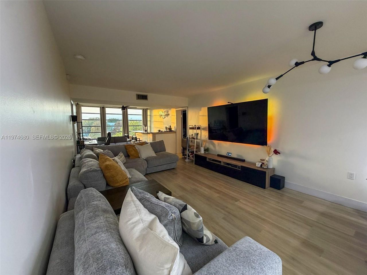 1709 Whitehall Dr, Unit 405, Davie, FL 33324 Photo