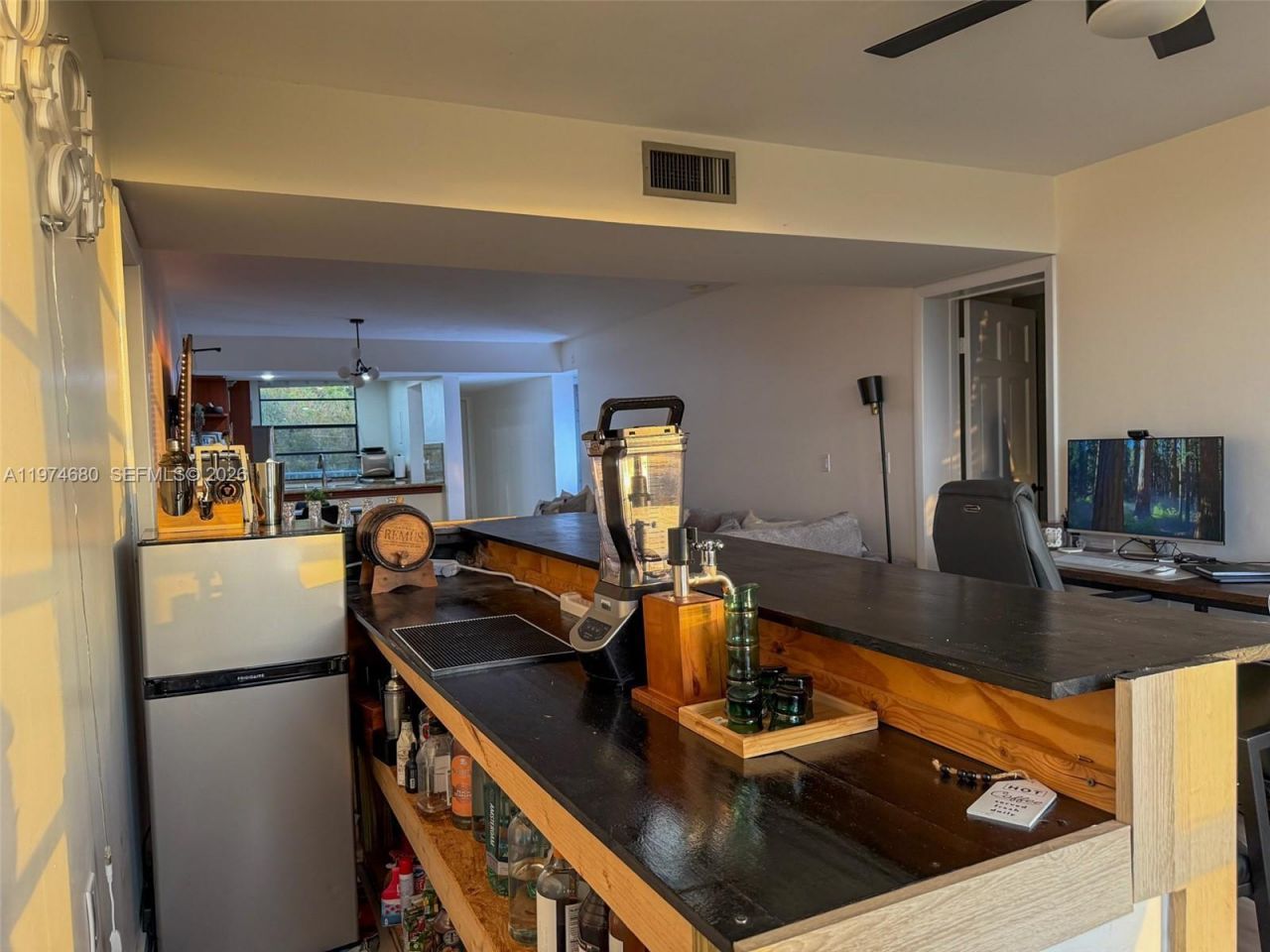 1709 Whitehall Dr, Unit 405, Davie, FL 33324 Photo