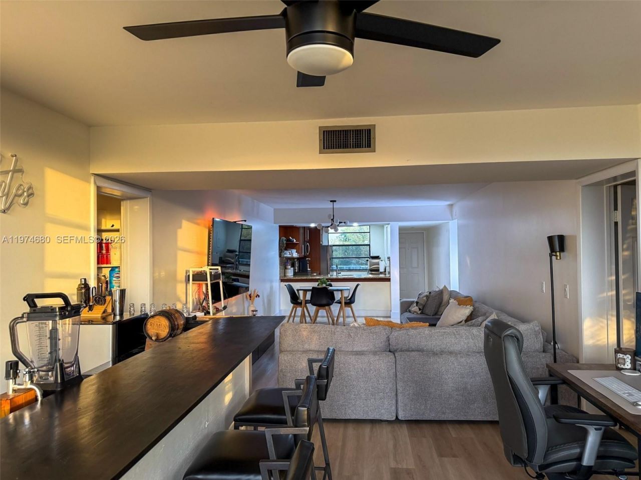 1709 Whitehall Dr, Unit 405, Davie, FL 33324 Photo