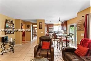 1071 SW 101st Ter , Pembroke Pines, FL 33025 Photo