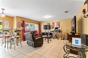 1071 SW 101st Ter , Pembroke Pines, FL 33025 Photo