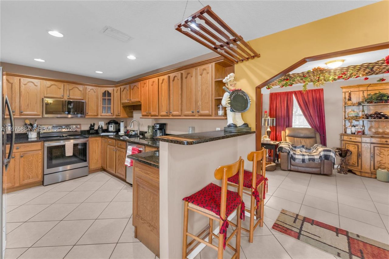 7811 NW 47th St , Lauderhill, FL 33351 Photo