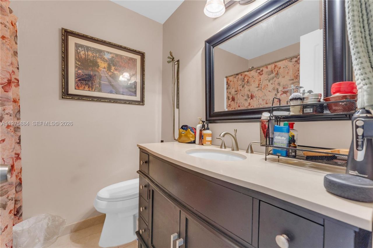 7811 NW 47th St , Lauderhill, FL 33351 Photo