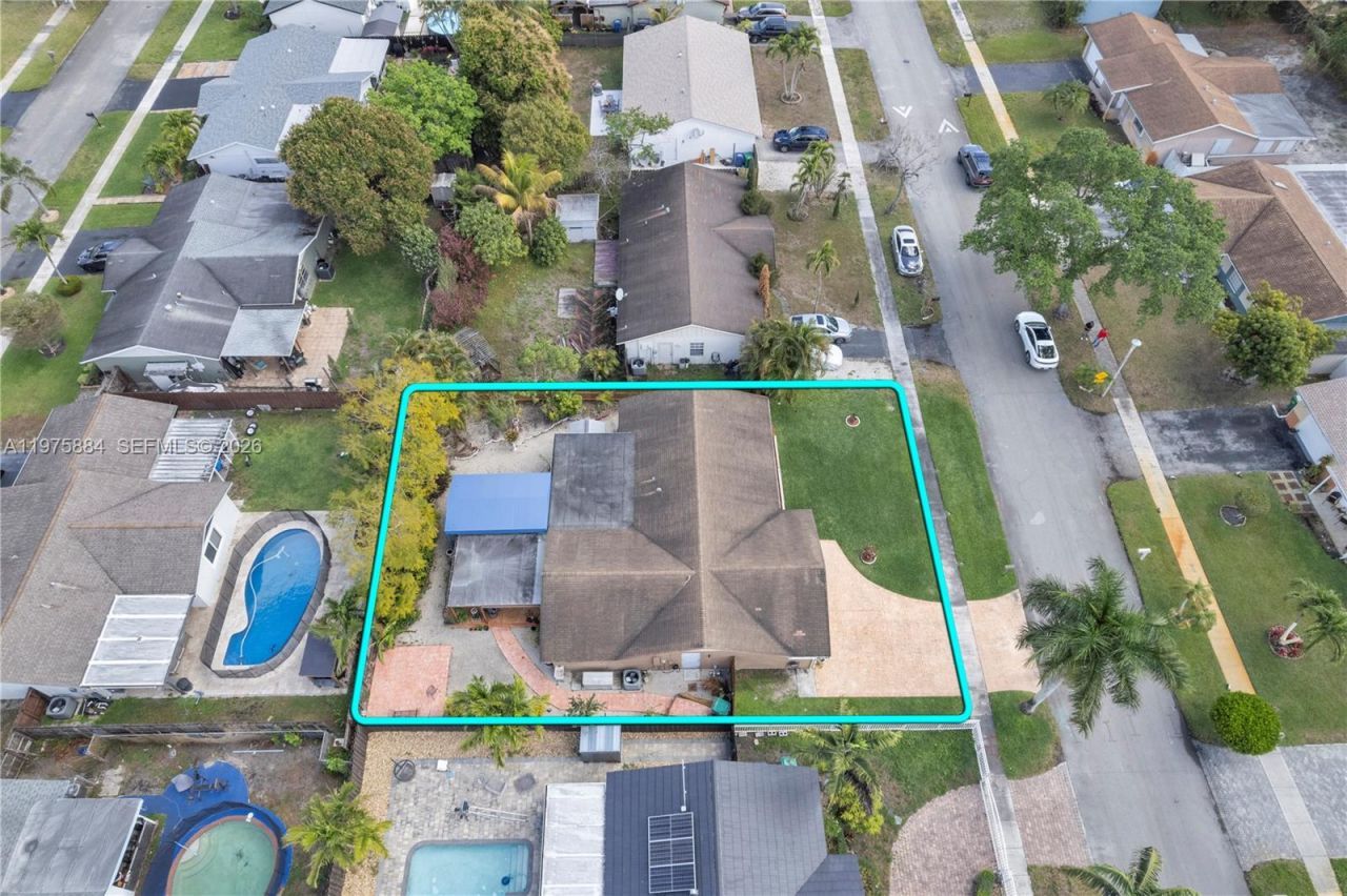 7811 NW 47th St , Lauderhill, FL 33351 Photo