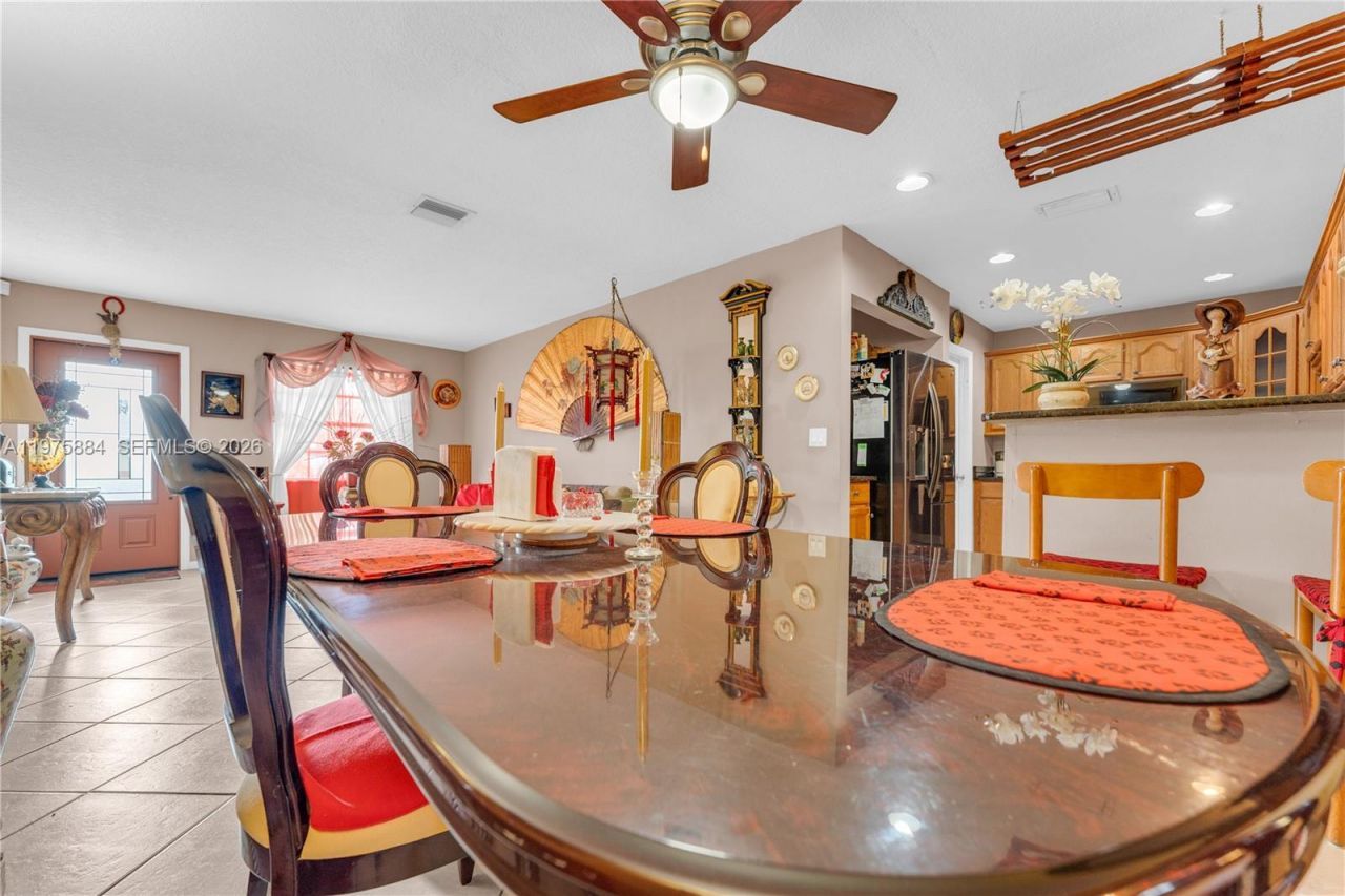 7811 NW 47th St , Lauderhill, FL 33351 Photo