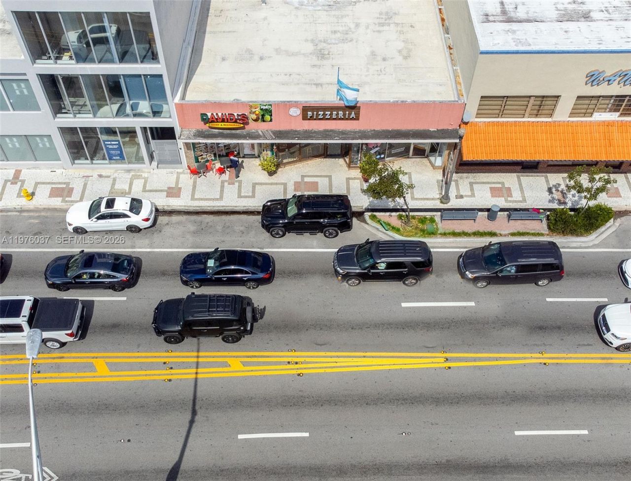 653 NE 125th St , North Miami, FL 33161 Photo