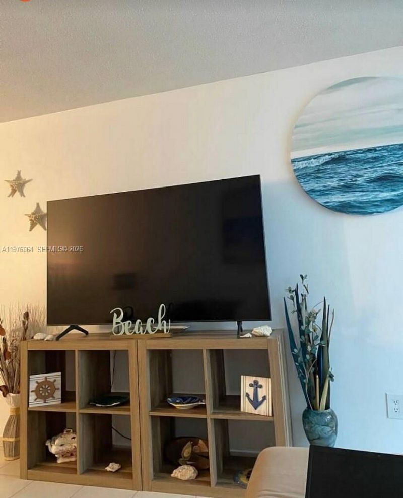 3140 S Ocean Dr, Unit 1103, Hallandale Beach, FL 33009 Photo