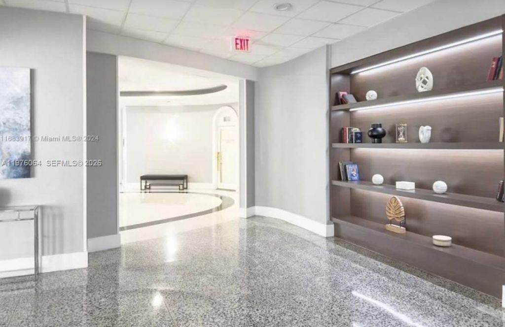 3140 S Ocean Dr, Unit 1103, Hallandale Beach, FL 33009 Photo