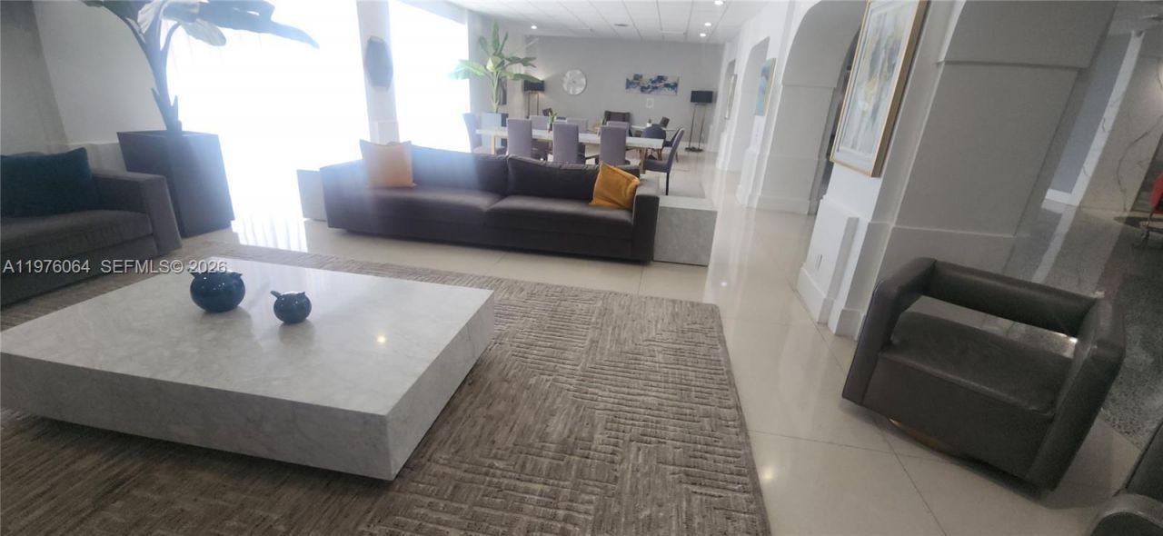 3140 S Ocean Dr, Unit 1103, Hallandale Beach, FL 33009 Photo