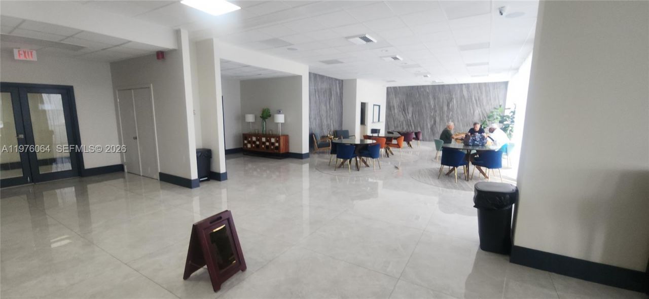 3140 S Ocean Dr, Unit 1103, Hallandale Beach, FL 33009 Photo